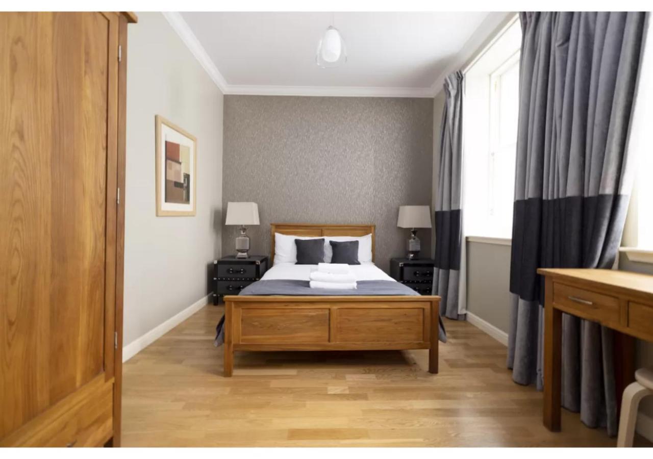 Joivy Luxury Flats In Old Town, Right On Royal Mile Leilighet Edinburgh Eksteriør bilde